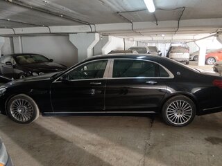 2014 Mercedes-Benz Maybach S-Класс 500 I (X222), чёрный, 2200000 рублей, вид 2