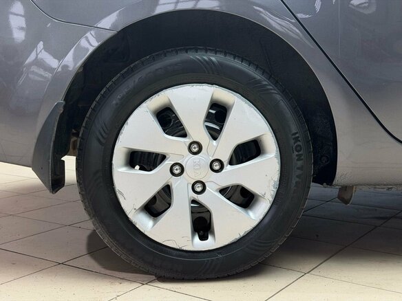 2013 Kia Rio 4-speed III, серый, 930000 рублей - вид 15