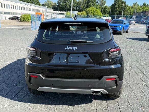 2024 Jeep Avenger, чёрный, 2015000 рублей - вид 8
