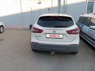 2020 Nissan Qashqai II Рестайлинг, белый, 1550000 рублей, вид 3