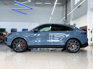 2026 Porsche Cayenne S Coupé III Рестайлинг, серый, 22500000 рублей, вид 4