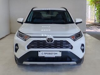 2021 Toyota RAV4 V (XA50), белый, 3070000 рублей, вид 2