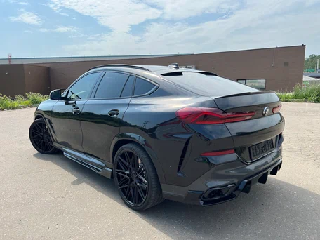2020 BMW X6 M50d III (G06), чёрный, 8200000 рублей, вид 2