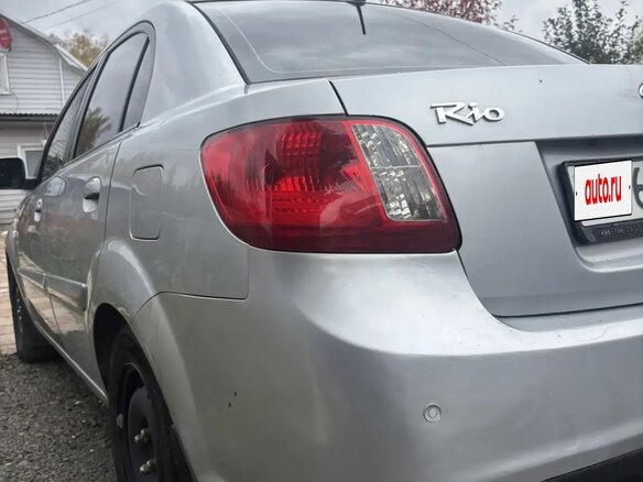 2010 Kia Rio II Рестайлинг, серебристый, 330000 рублей - вид 7