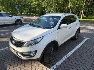 2014 Kia Sportage III Рестайлинг, белый, 1399000 рублей, вид 2