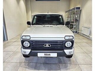 2026 Lada (ВАЗ) Niva Legend I Рестайлинг, серебристый, 1326600 рублей, вид 2