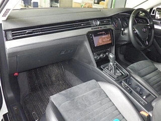 2018 Volkswagen Passat B8, белый, 1443000 рублей, вид 3