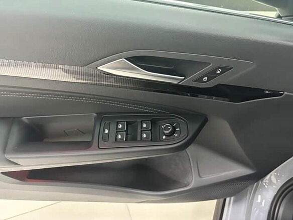 2023 Volkswagen Golf VIII, серый, 2233055 рублей - вид 12