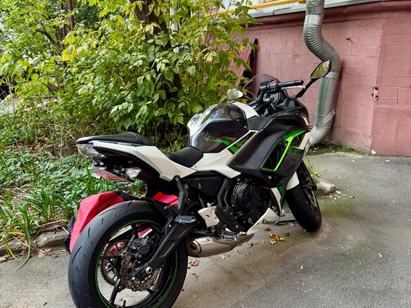 2022 Kawasaki Ninja 650, зелёный, 725000 рублей - вид 5