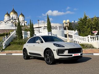 2022 Porsche Macan I Рестайлинг 2, серый, 7890000 рублей, вид 1