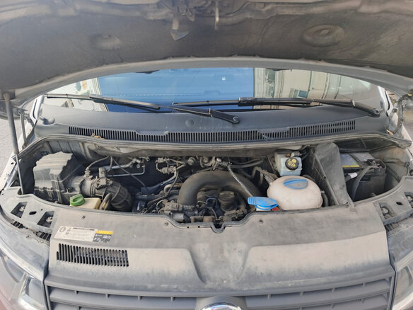 2015 Volkswagen Caravelle T6, серебристый - вид 13