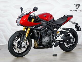 2024 Triumph Speed Triple, красный, 1699000 рублей, вид 3