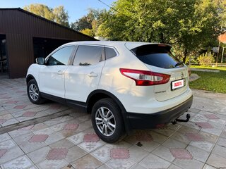 2014 Nissan Qashqai II, белый, 1300000 рублей, вид 4
