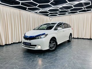 2012 Toyota Wish II, белый, 1499999 рублей, вид 1