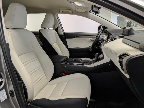 2021 Lexus NX 200 I Рестайлинг, серый, 4150000 рублей - вид 23