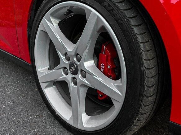2013 Ford Focus III, красный, 975000 рублей - вид 19