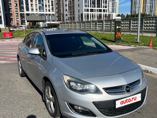 2012 Opel Astra J Рестайлинг, серебристый, 700000 рублей, вид 3