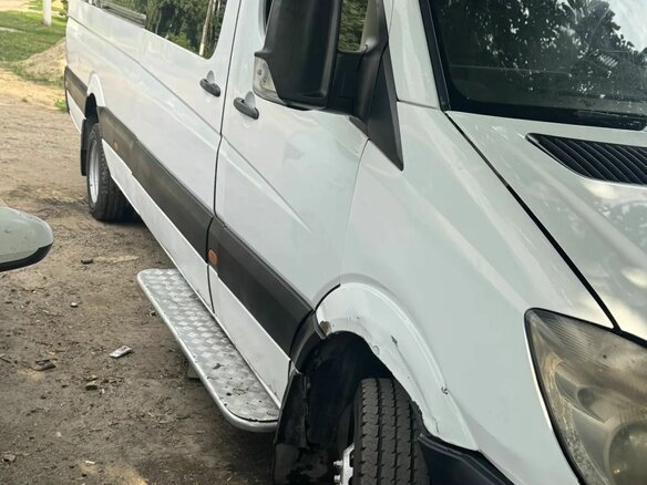 2011 Mercedes-Benz Sprinter, белый, 800000 рублей - вид 2
