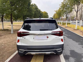 2023 Kia KX3, белый, 1800000 рублей, вид 5