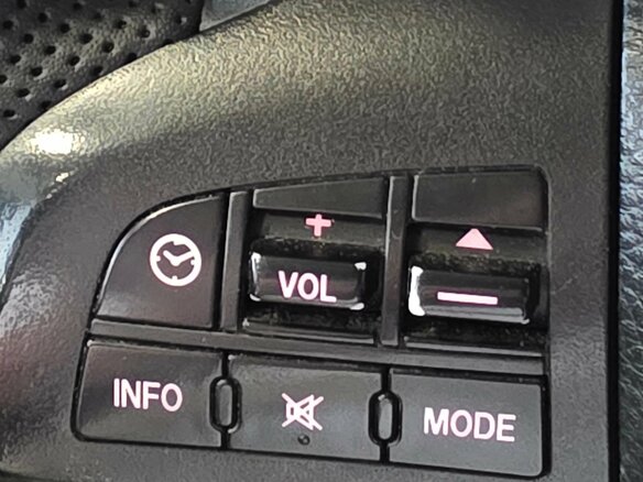 2010 Mazda 6 II (GH) Рестайлинг, серебристый, 930000 рублей - вид 13