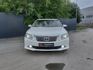 2014 Toyota Camry VII (XV50), белый, 1389000 рублей, вид 2