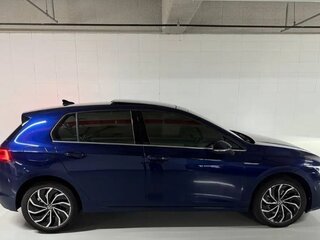 2022 Volkswagen Golf VIII, синий, 2010000 рублей, вид 3