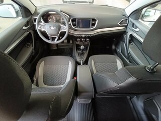2025 Lada (ВАЗ) Vesta I Рестайлинг (NG), серебристый, 1700000 рублей, вид 4