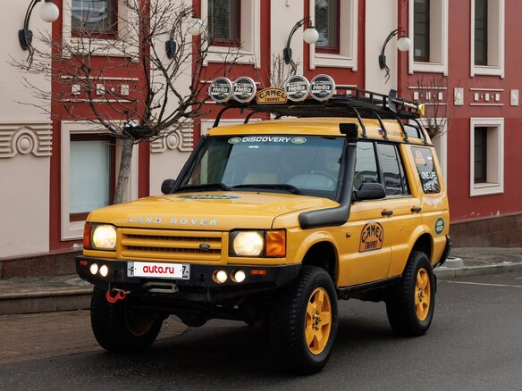 1999 Land Rover Discovery II, жёлтый - вид 1