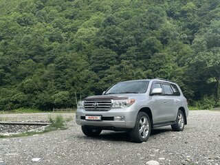 2008 Toyota Land Cruiser 200 Series, серебристый, 3200000 рублей, вид 1
