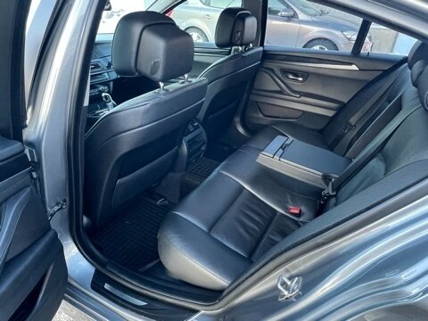2011 BMW 5 серии 530d xDrive VI (F10/F11/F07), серый, 1700000 рублей - вид 10