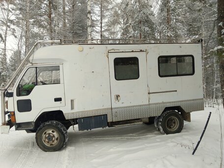 1992 Fuso (Mitsubishi) Canter, белый, 2200000 рублей, вид 5