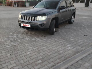 2012 Jeep Compass I Рестайлинг, серый, 850000 рублей, вид 1