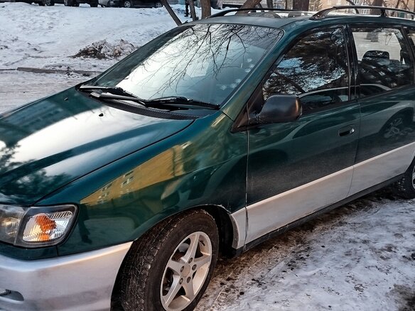 1996 Toyota Ipsum I (M10), серый - вид 1