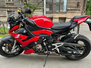 2022 BMW S 1000 R, красный, 2000000 рублей, вид 3