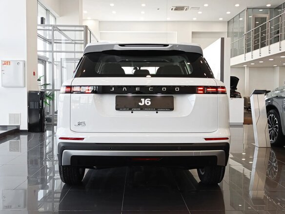 2026 Jaecoo J6, белый - вид 3