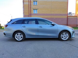 2021 Kia Ceed III, серебристый, 1250000 рублей, вид 3