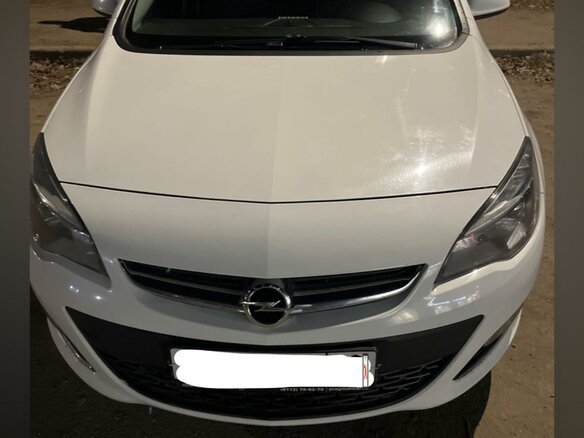 2012 Opel Astra J, белый, 900000 рублей - вид 1