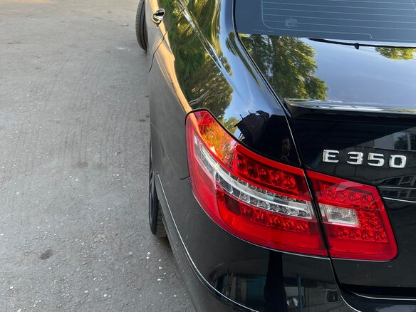 2010 Mercedes-Benz E-Класс 350 IV (W212, S212, C207), чёрный, 2050000 рублей - вид 11