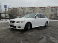 2004 BMW 5 серии 530i V (E60/E61), чёрный - вид 2