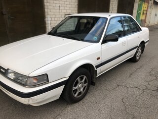 1992 Mazda 626 III (GD), белый, 575000 рублей, вид 1