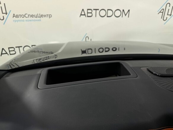 2025 Zeekr 9X 70 kWh, чёрный, 14520000 рублей - вид 24