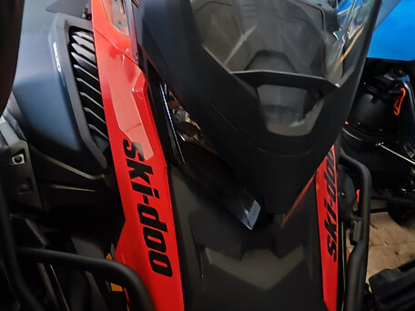 2022 BRP Ski-Doo Skandic 900, красный, 2000000 рублей, вид 4