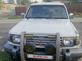 1993 Mitsubishi Pajero II, белый, 690000 рублей, вид 1