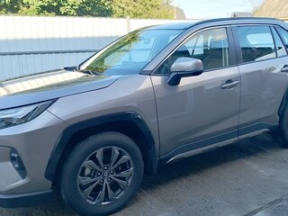 2025 Toyota RAV4 V (XA50), серый, 3300000 рублей, вид 5