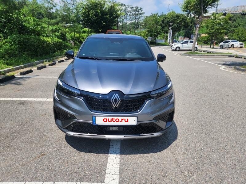 Открыть фотографии: Renault Arkana I Рестайлинг