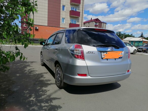 2013 Honda Fit Shuttle I, серый, 1200000 рублей - вид 2