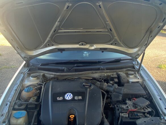 2001 Volkswagen Golf IV, серебристый - вид 29