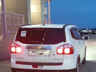 2012 Chevrolet Orlando I, белый, 1200000 рублей, вид 3