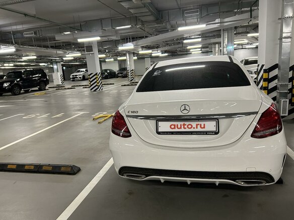 2017 Mercedes-Benz C-Класс 180 9G-TRONIC IV (W205), белый, 3400000 рублей - вид 4