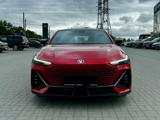 2025 Changan UNI-V I, красный, 3479900 рублей, вид 2